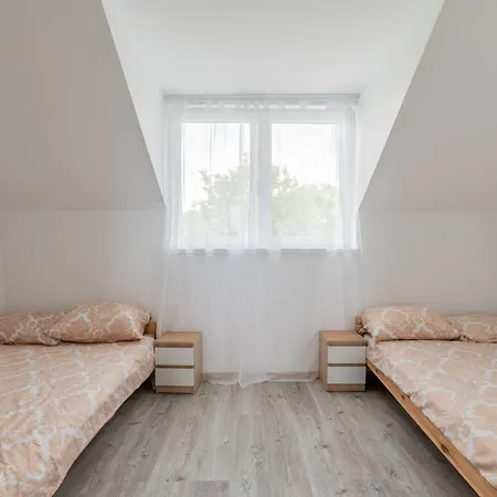 Baltichouse Podczele- Blisko Morza !!! Sauna, Jacuzzi,grill, Ognisko, Plac Zabaw Hébergement de vacances Kołobrzeg
